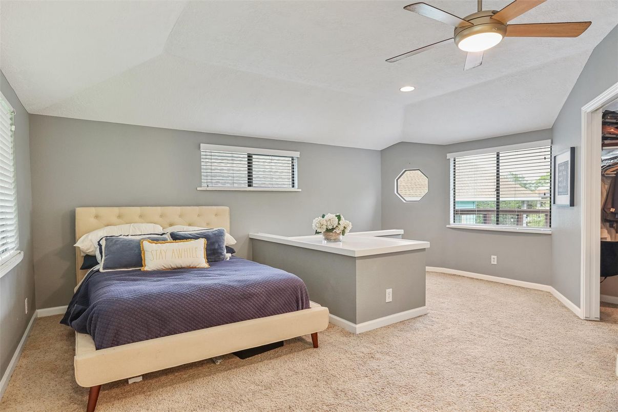 Bedroom, Interior, Recessed Lighting