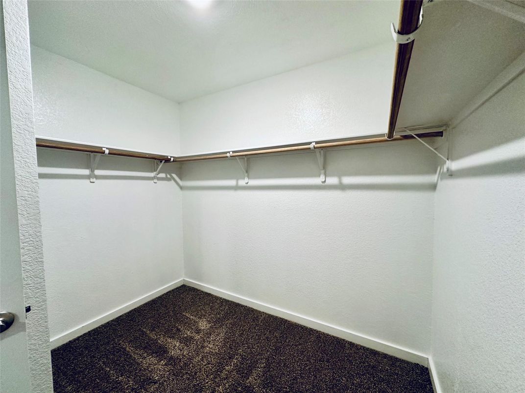 Interior, Walk-in Closets