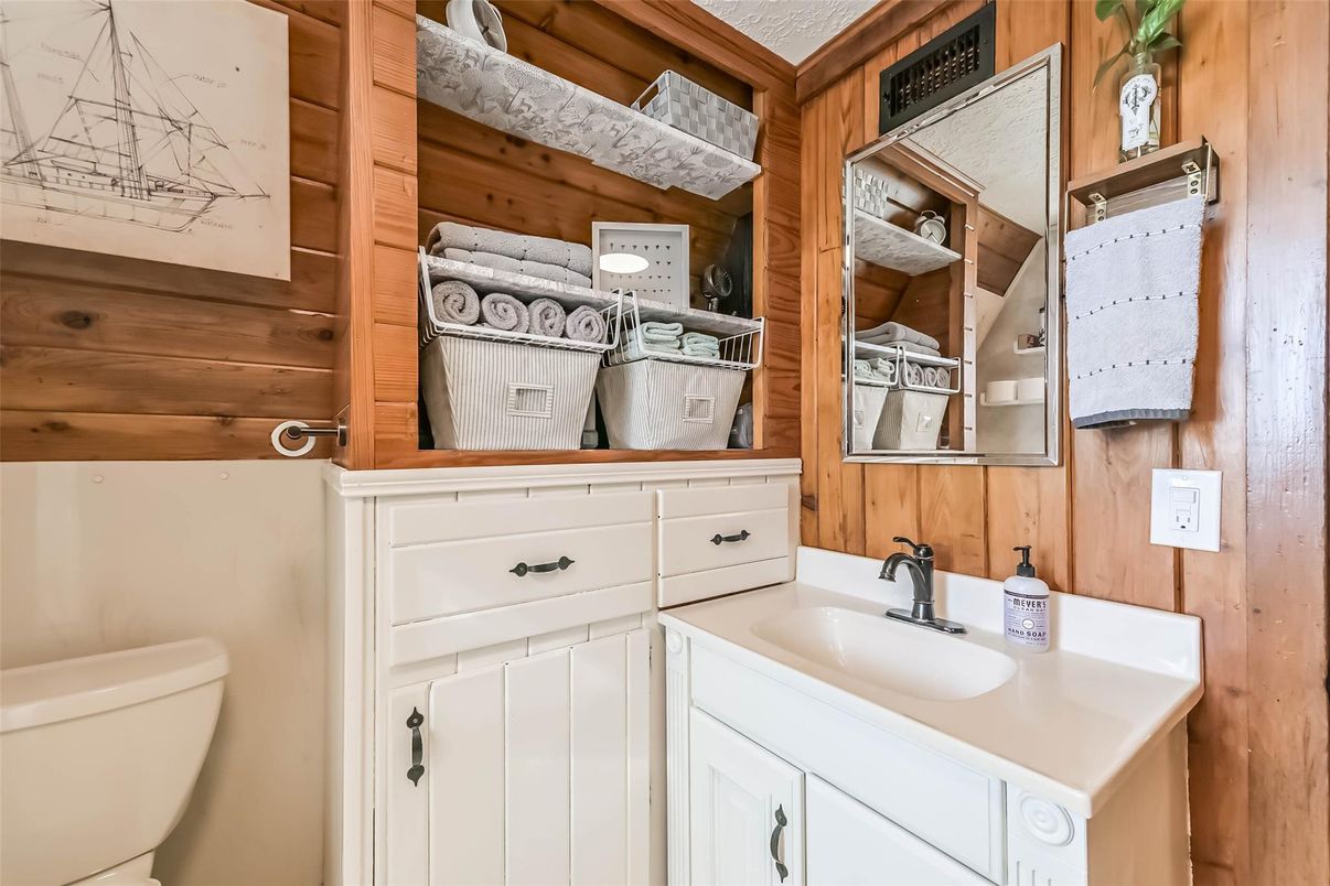 Bathroom, Interior, Washer, Wooden Walls