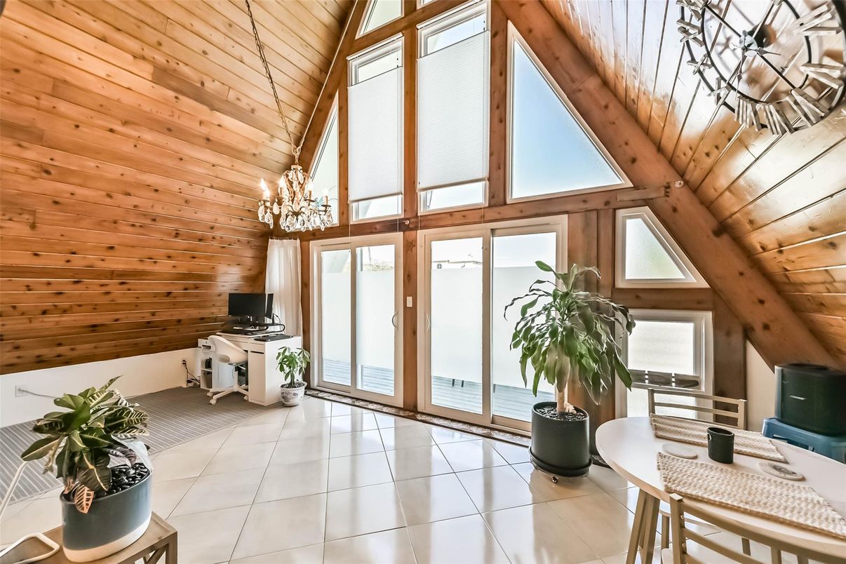 Chandelier, Interior, Wooden Beams, Wooden Ceilings, Wooden Walls