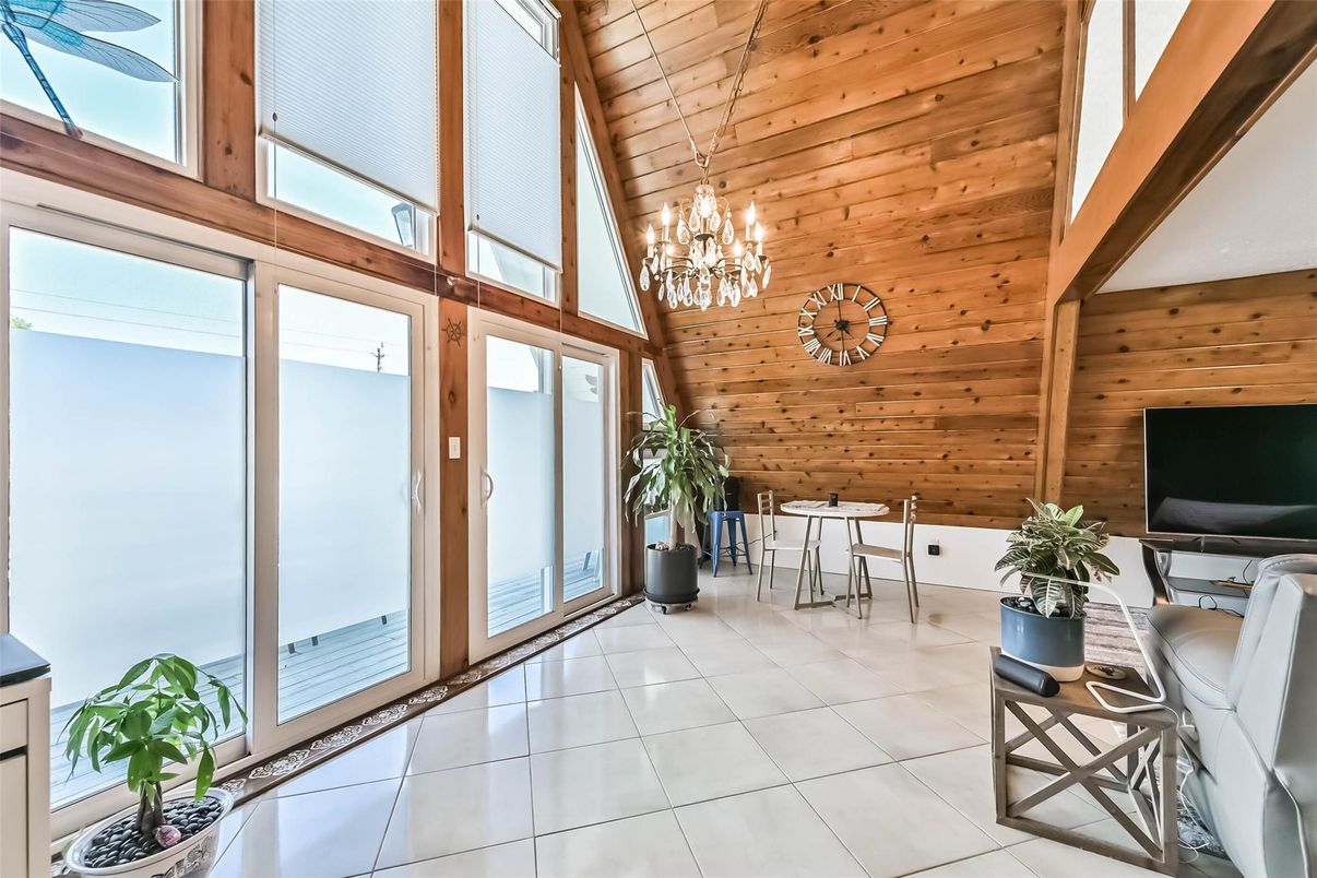 Chandelier, Interior, Wooden Ceilings, Wooden Walls