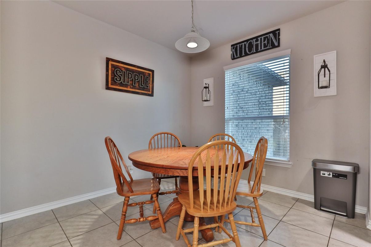 Dining room, Interior, Pendant Lights