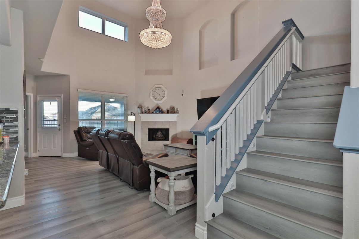 Chandelier, Fireplace, Interior, Wood Texture Flooring