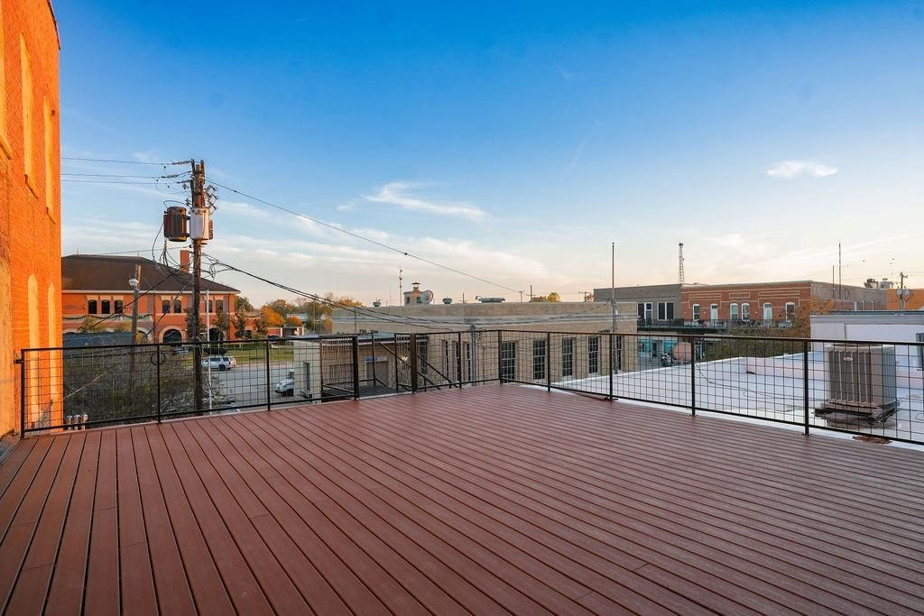 Exterior, Wood Texture Flooring