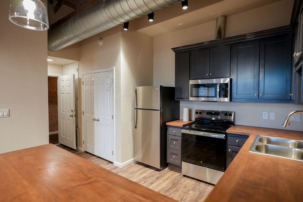 Interior, Kitchen, Stainless Steel Appliances, Wood Texture Flooring