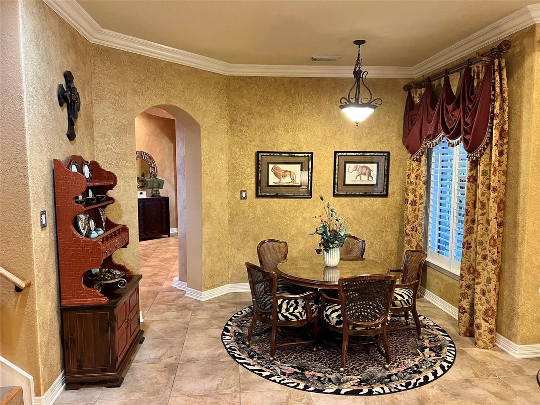 Dining room, Interior, Pendant Lights