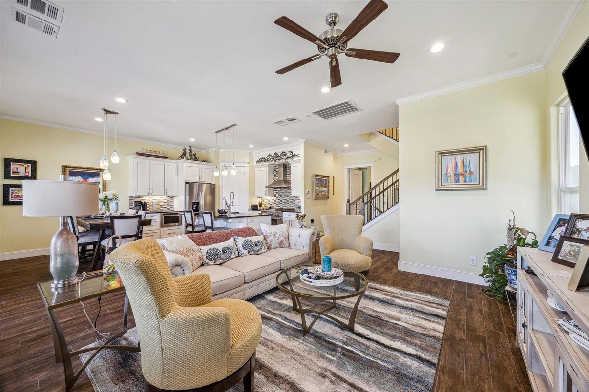 Dining room, Interior, Kitchen, Living room, Pendant Lights, Recessed Lighting, Stainless Steel Appliances, Wood Texture Flooring