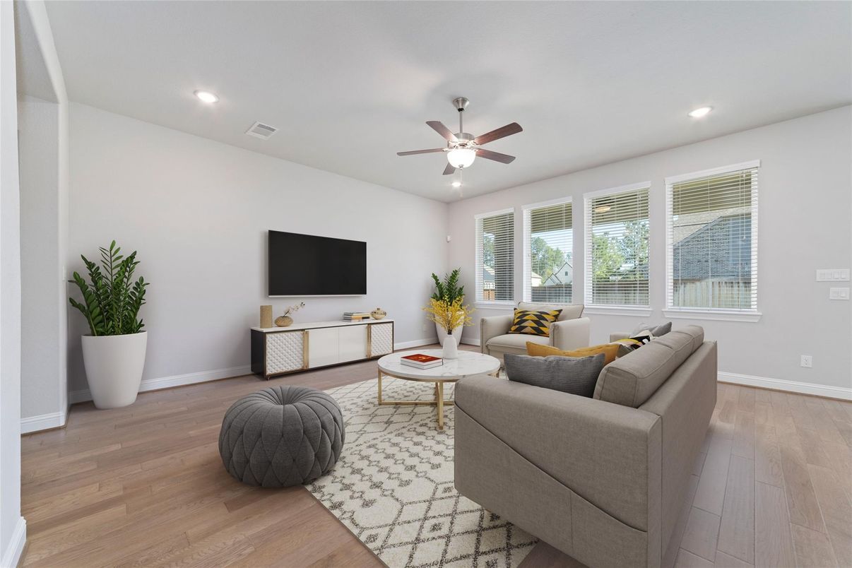 Interior, Living room, Recessed Lighting, Wood Texture Flooring