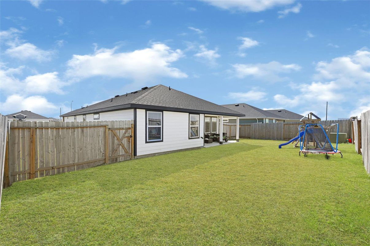 Backyard, Exterior, Playground