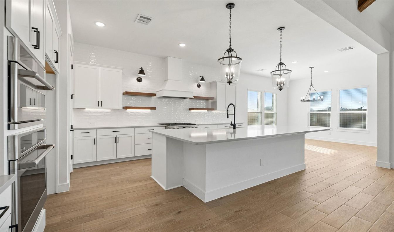 Interior, Kitchen, Pendant Lights, Recessed Lighting, Wood Texture Flooring