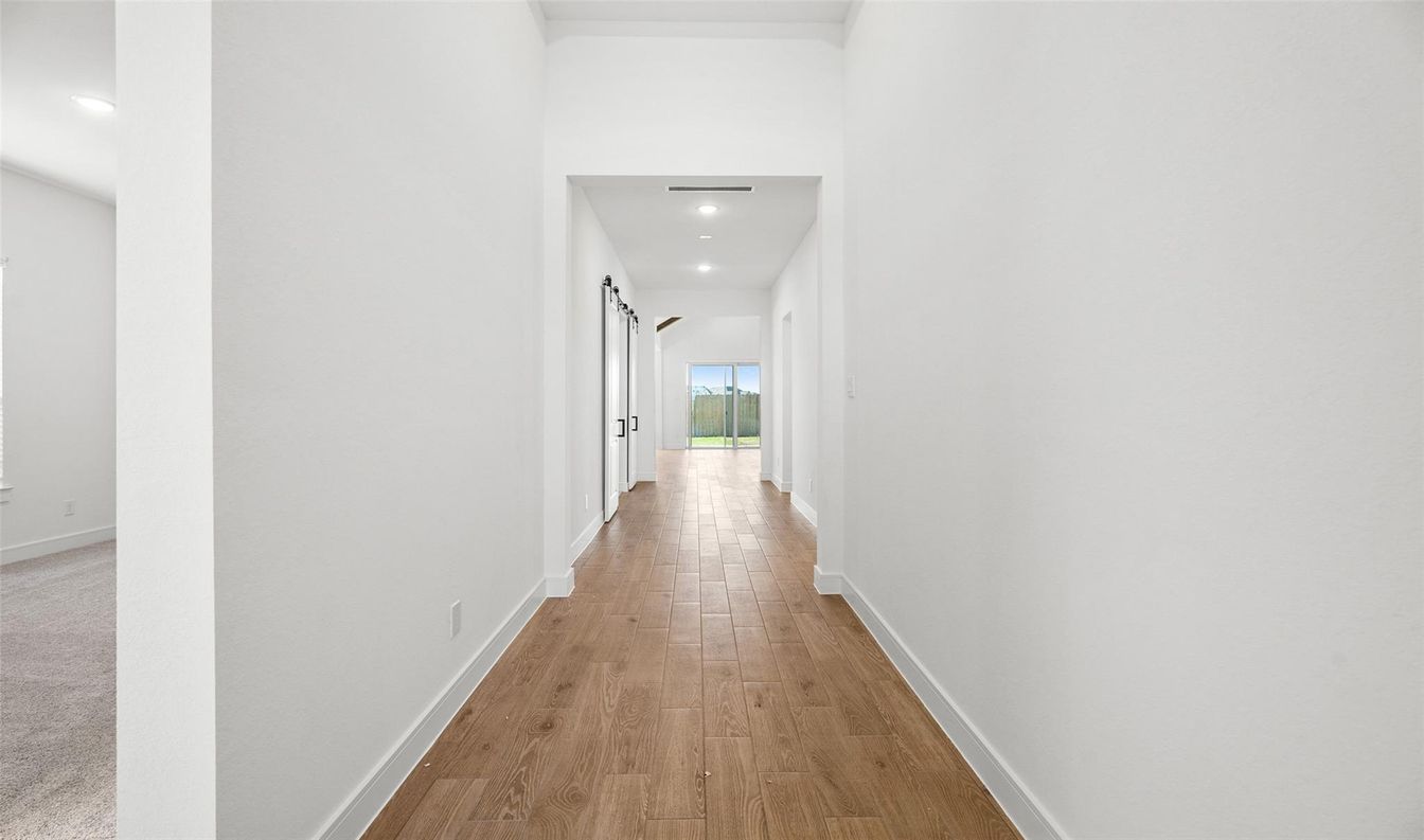 Interior, Recessed Lighting, Wood Texture Flooring