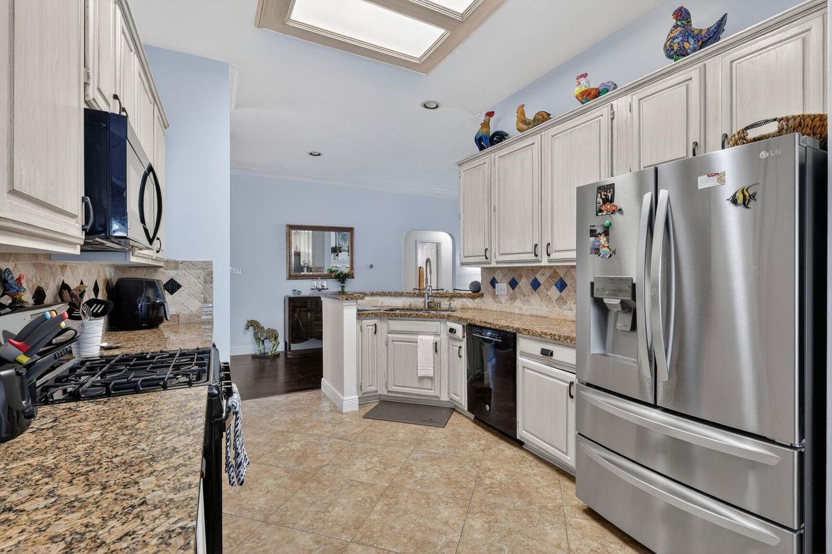 Interior, Kitchen, Recessed Lighting