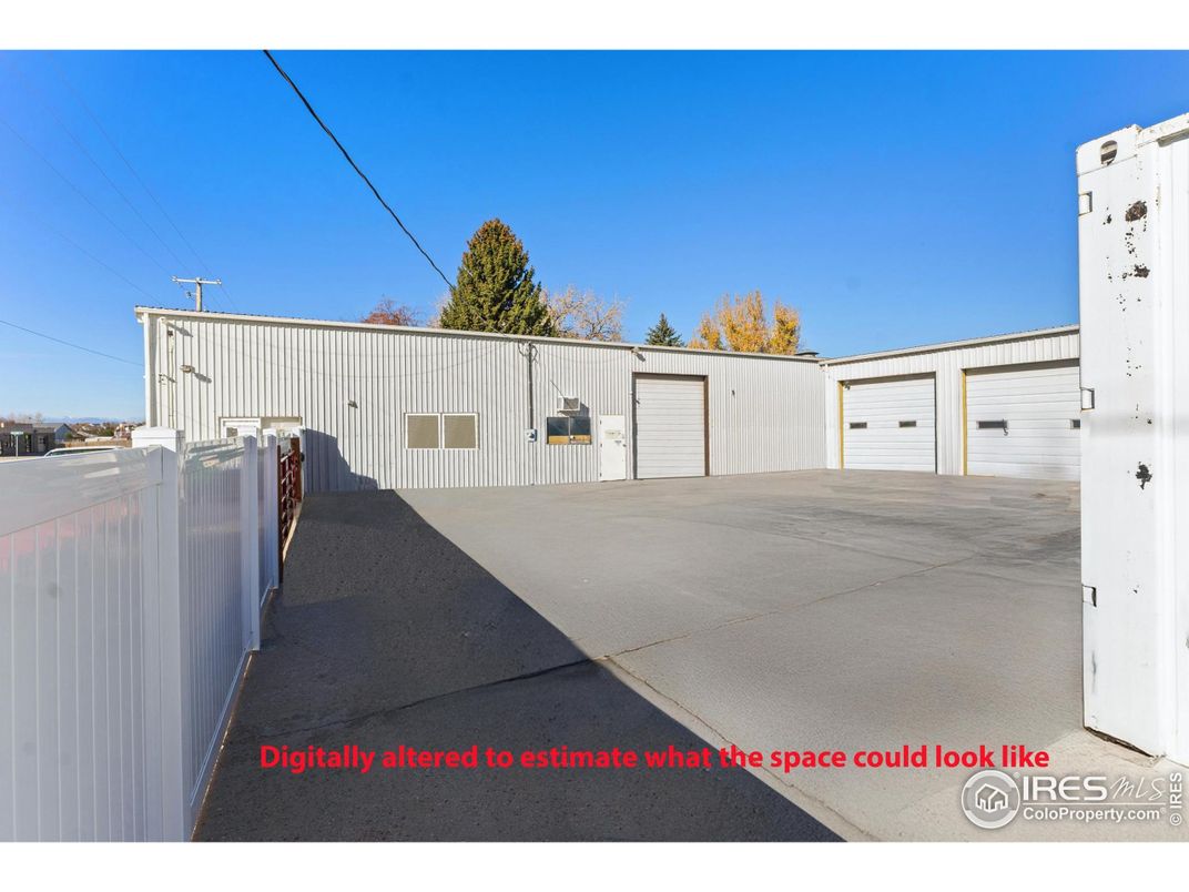 Detached Garage, Exterior