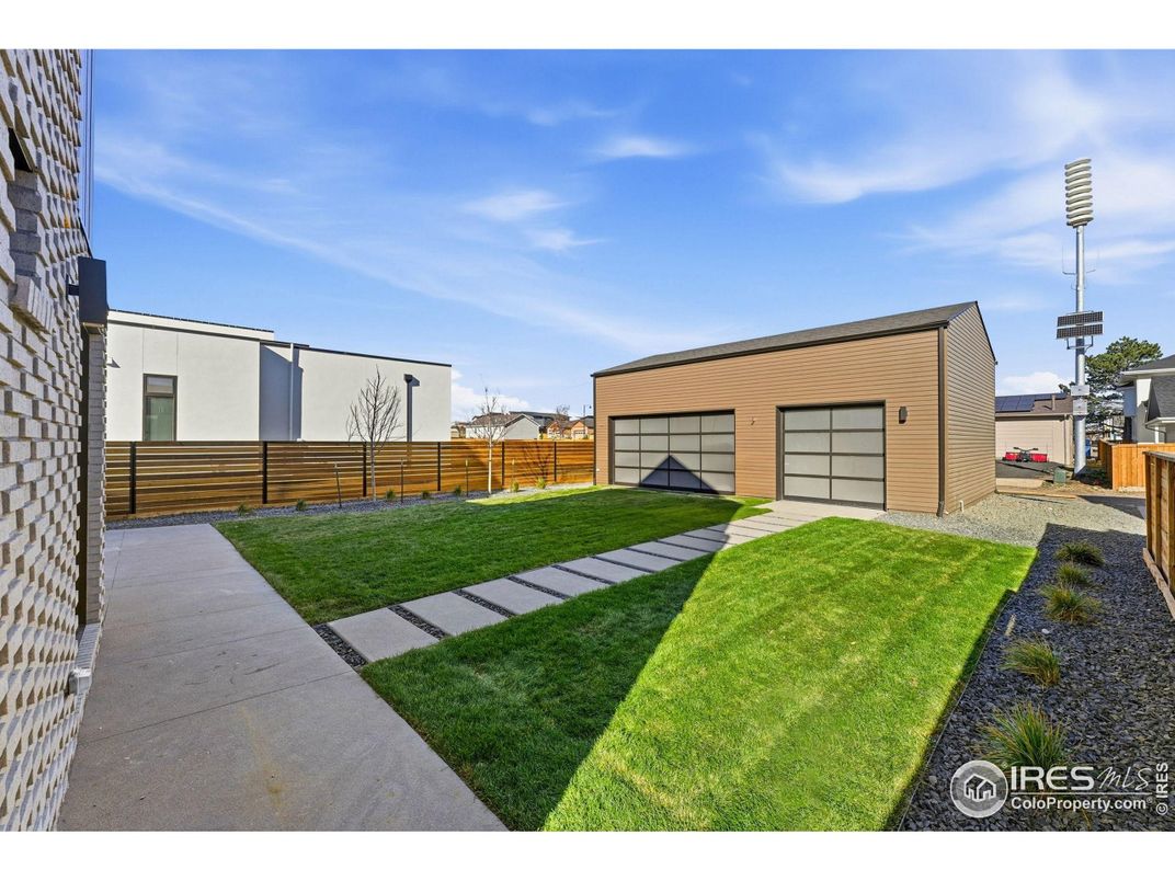 Backyard, Detached Garage, Exterior