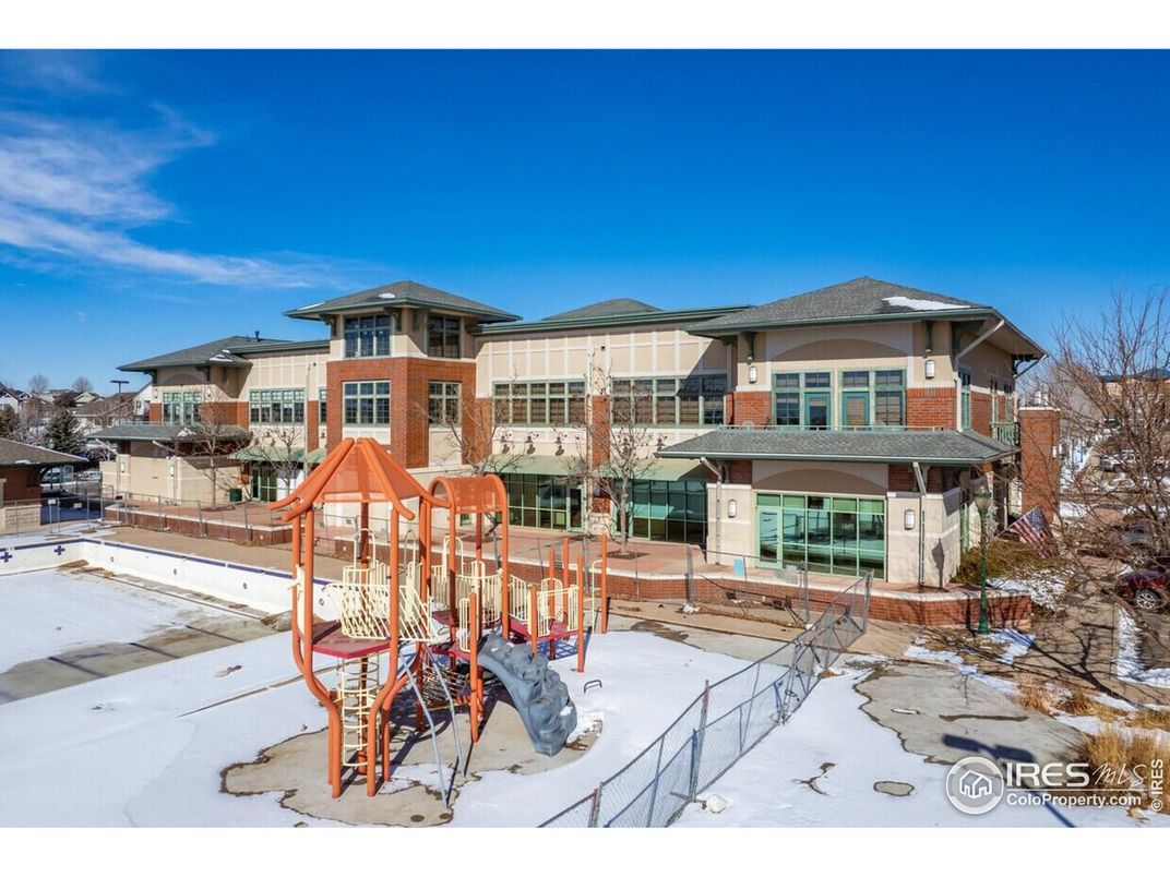 Backyard, Exterior, Facade, American Foursquare