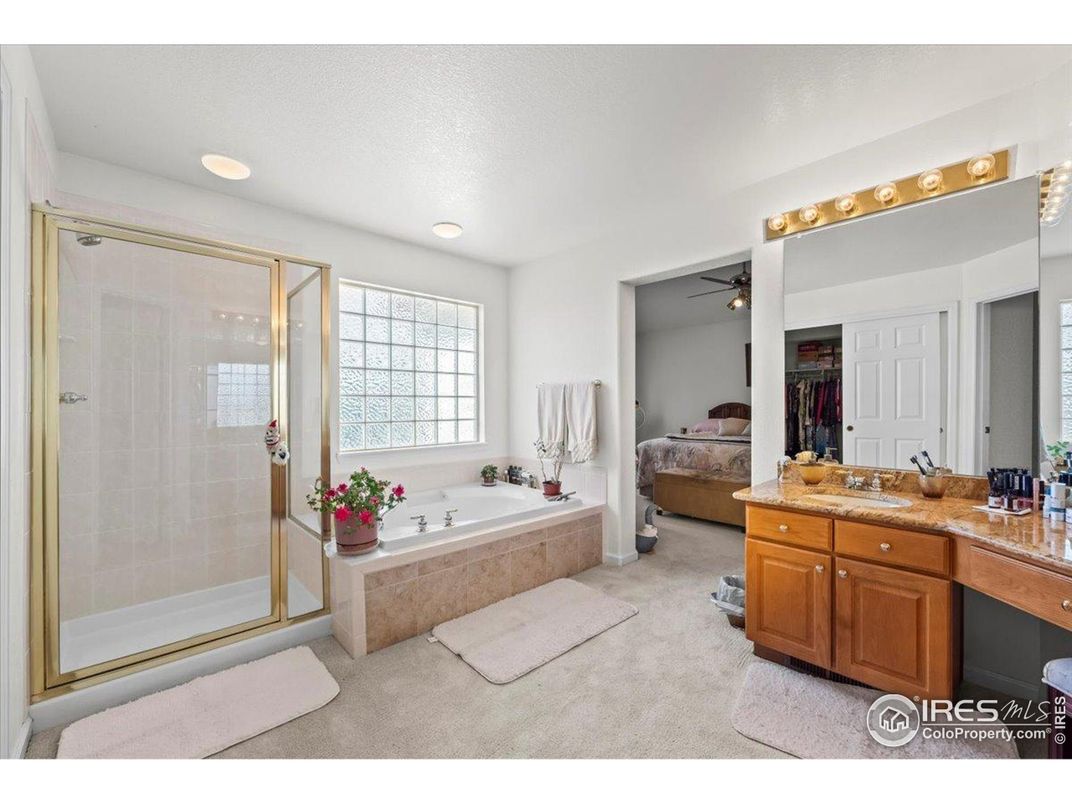 Bathroom, Bedroom, Glass Shower, Interior, Recessed Lighting