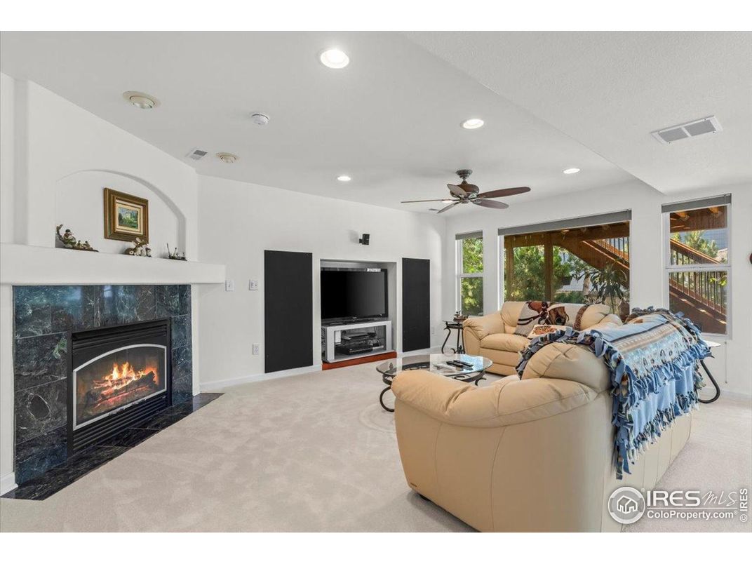 Fireplace, Interior, Living room, Recessed Lighting