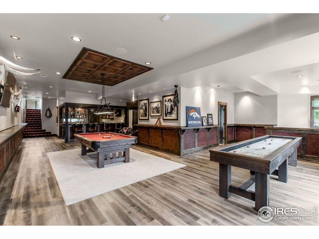 Billiard Table, Game Room, Interior, Pendant Lights, Recessed Lighting, Wood Texture Flooring