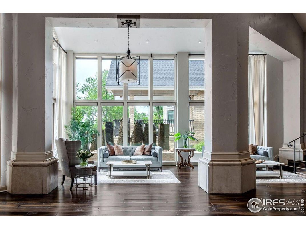 Interior, Living room, Pendant Lights, Wood Texture Flooring