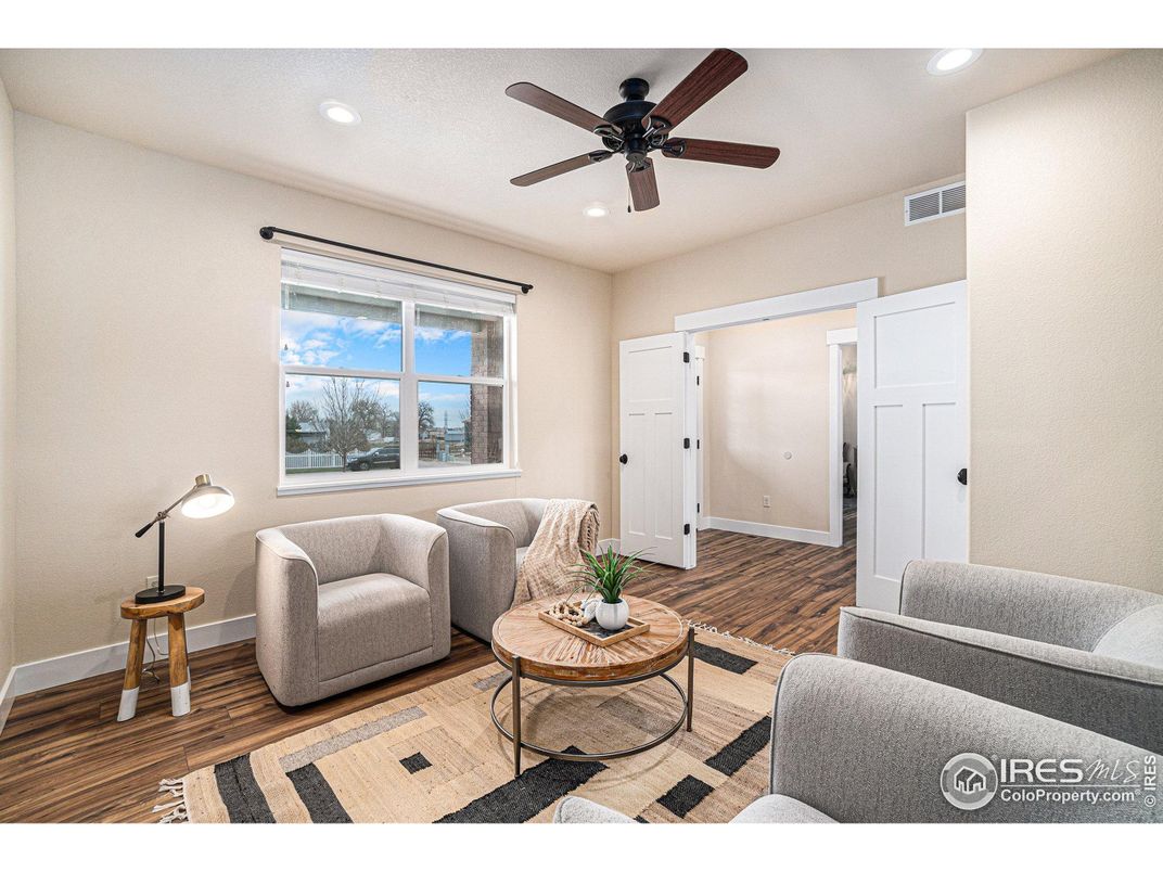 Interior, Living room, Recessed Lighting, Wood Texture Flooring