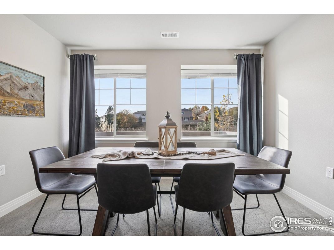 Dining room, Interior