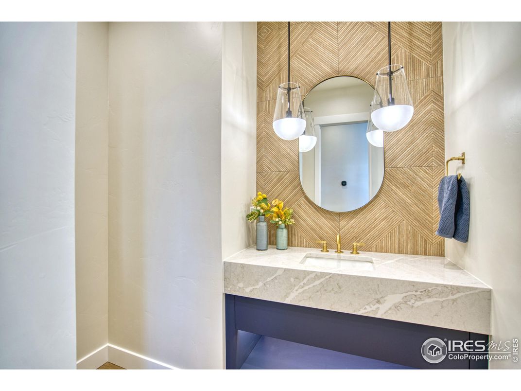 Bathroom, Interior, Pendant Lights