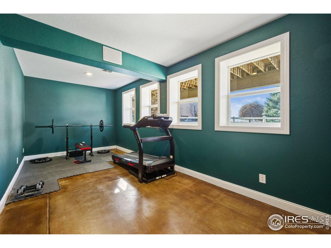 Fitness Equipment, Interior, Recessed Lighting