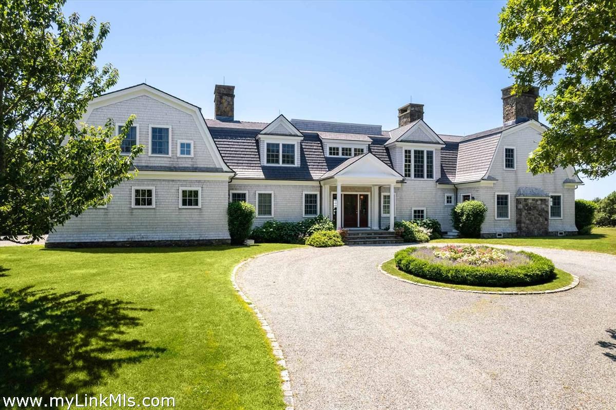 Backyard, Exterior, Facade, Farmhouse