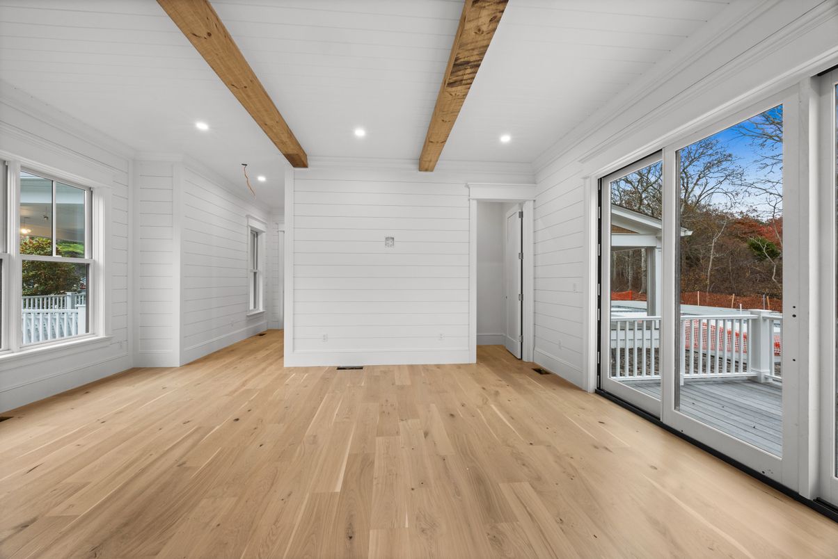 Empty room, Interior, Recessed Lighting, Wooden Beams, Wood Texture Flooring