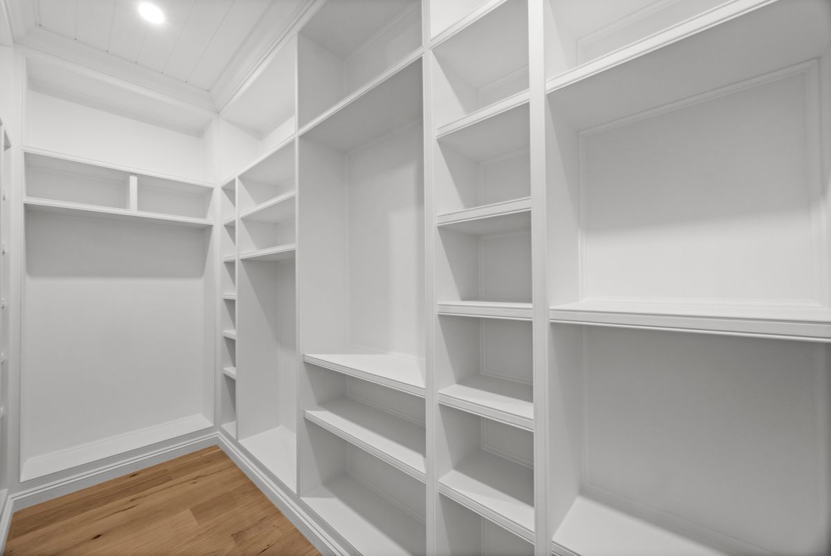 Interior, Recessed Lighting, Walk-in Closets, Wood Texture Flooring