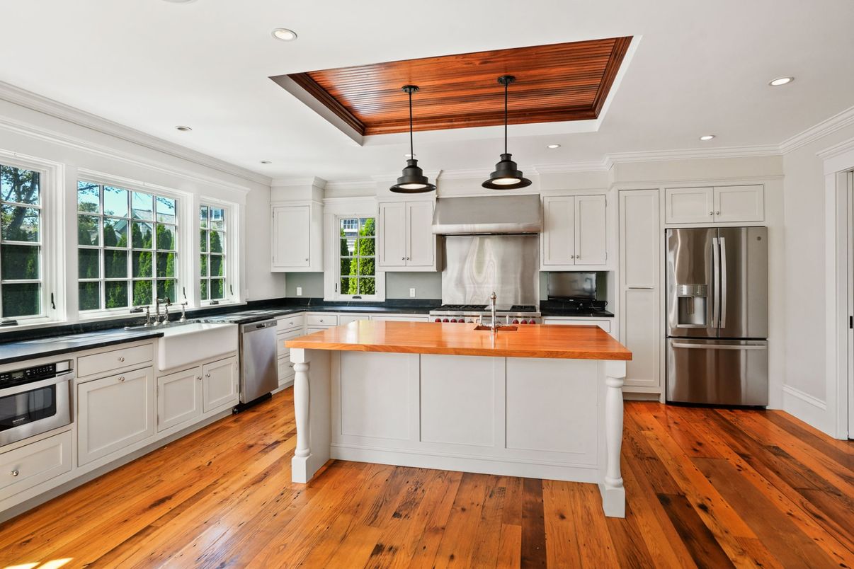 Interior, Kitchen, Pendant Lights, Recessed Lighting, Stainless Steel Appliances, Wooden Ceilings, Wood Texture Flooring