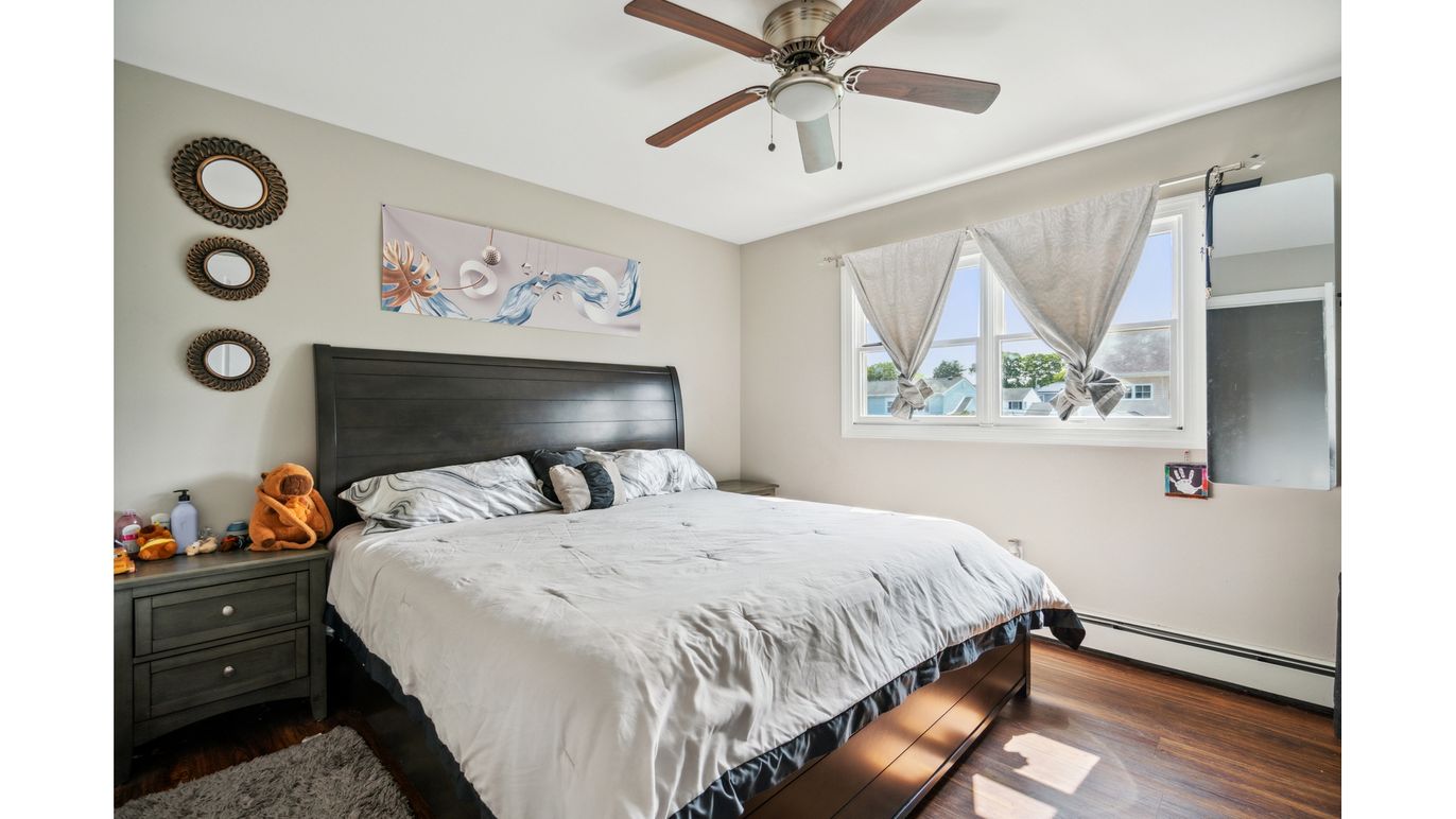 DE Listing image placeholder