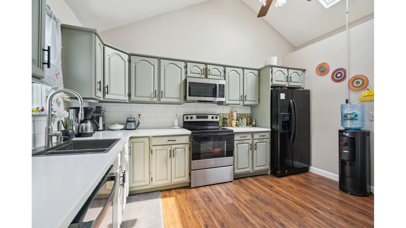 DE Listing image placeholder