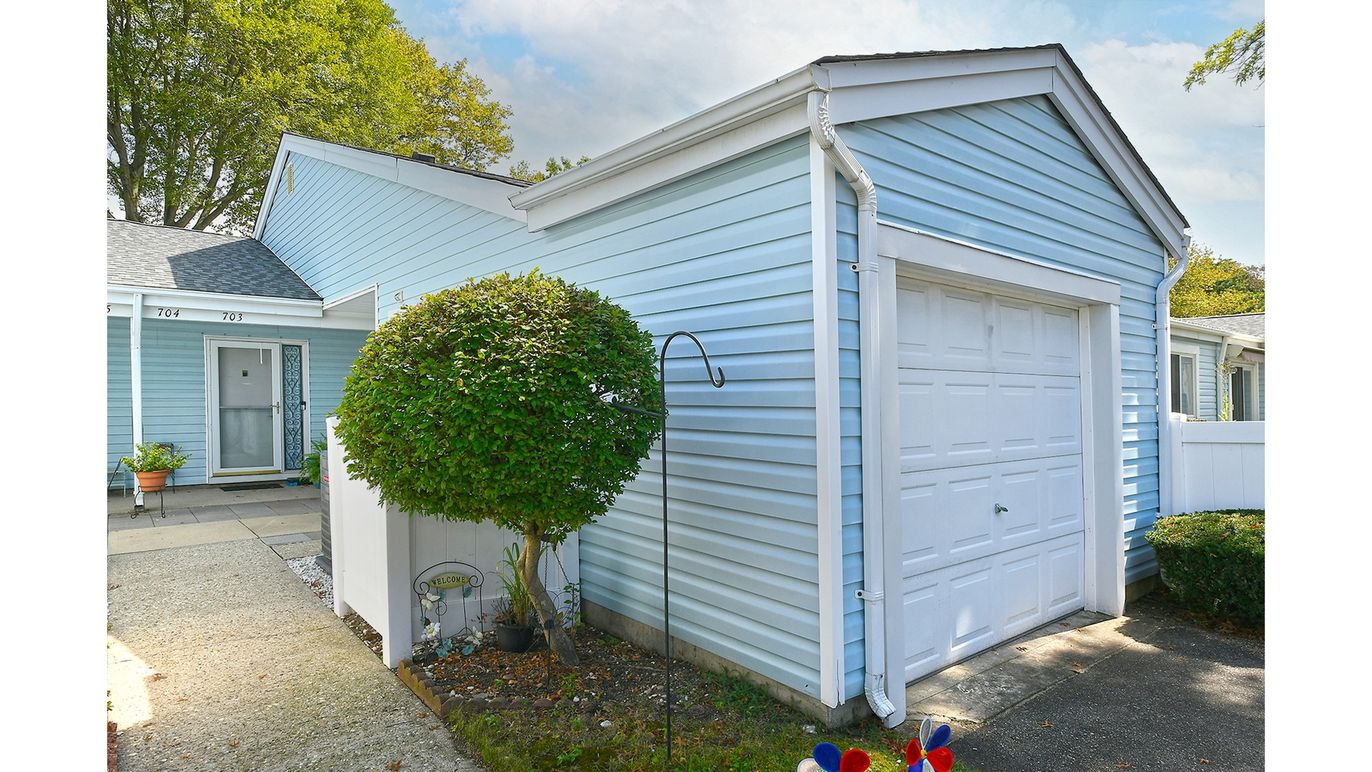 DE Listing image placeholder