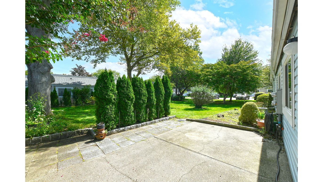 DE Listing image placeholder