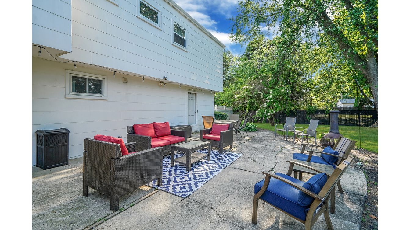 DE Listing image placeholder