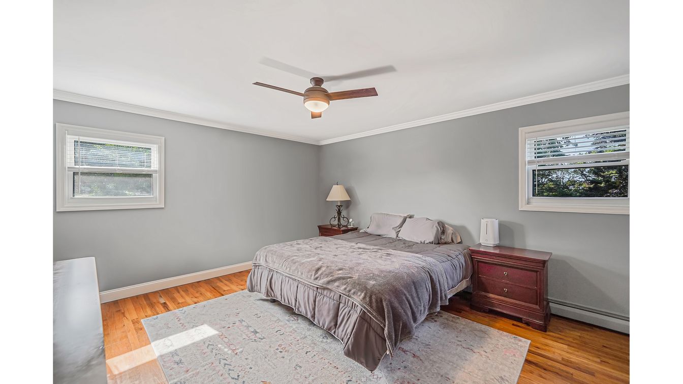 DE Listing image placeholder