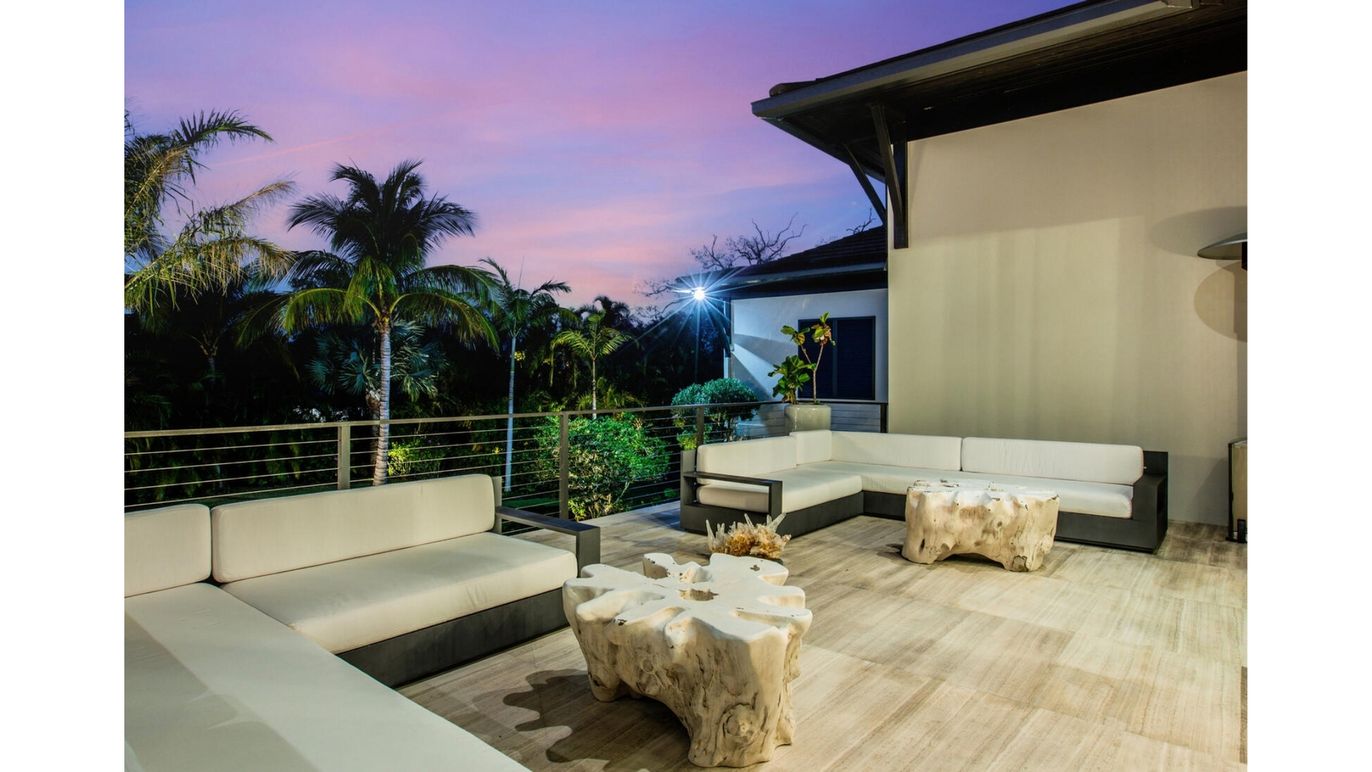 DE Listing image placeholder