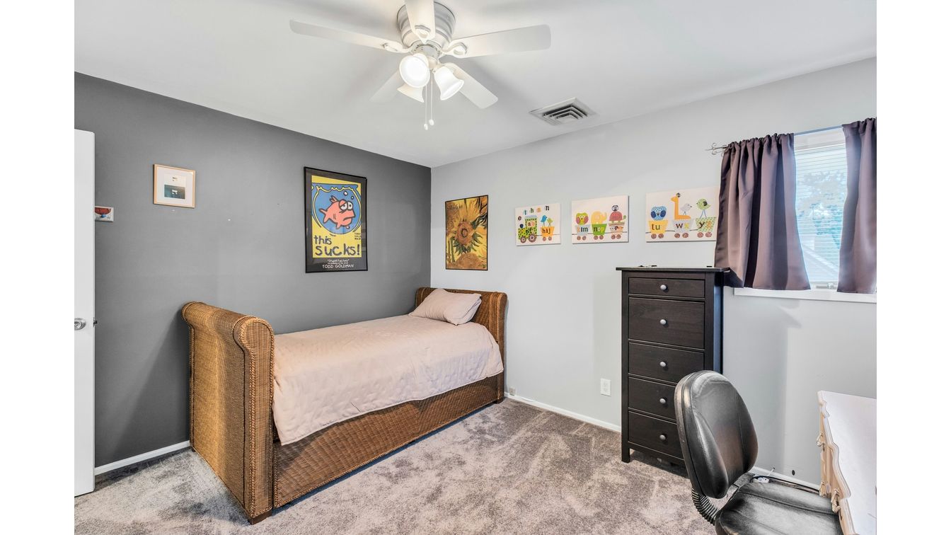 DE Listing image placeholder