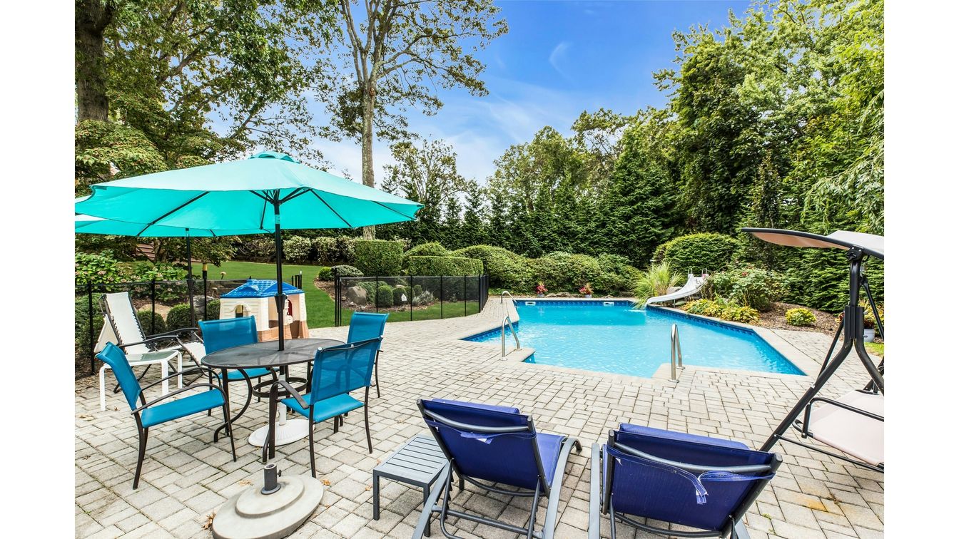 DE Listing image placeholder