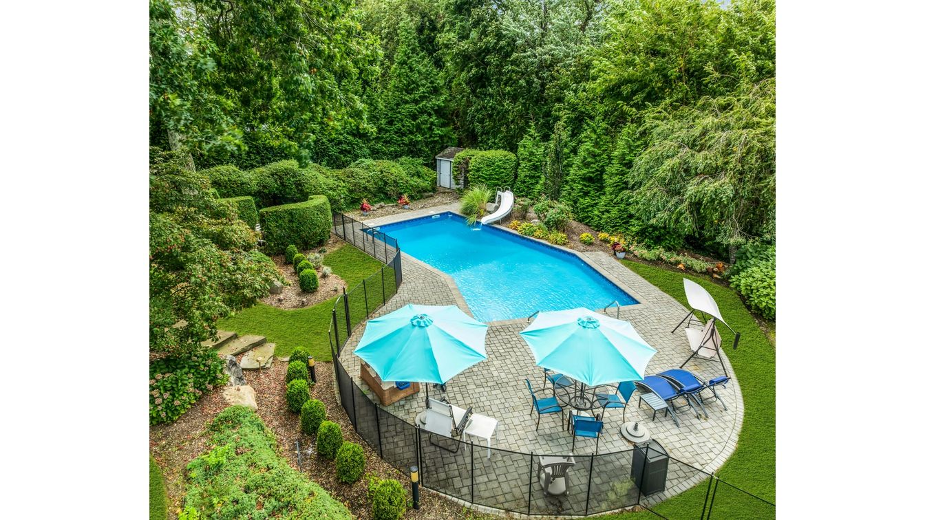 DE Listing image placeholder