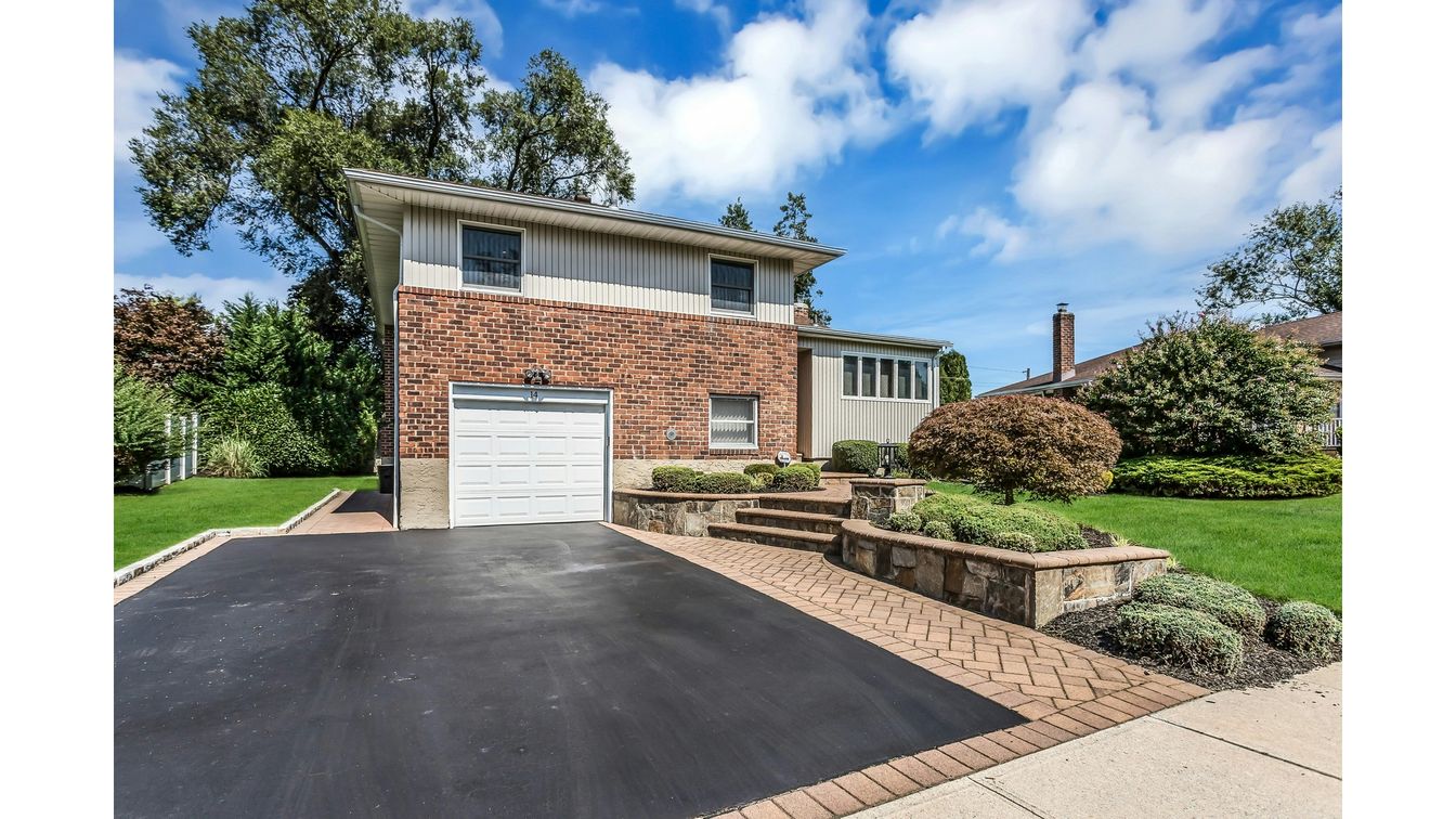 DE Listing image placeholder