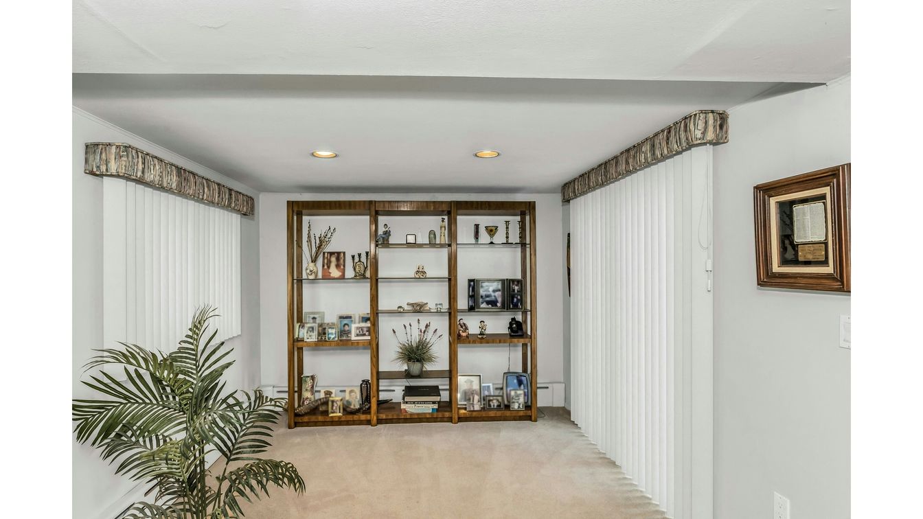 DE Listing image placeholder