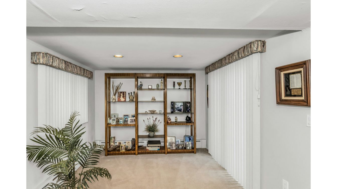 DE Listing image placeholder