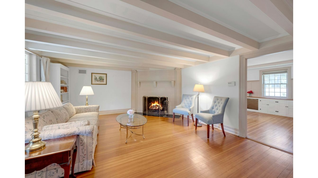 DE Listing image placeholder