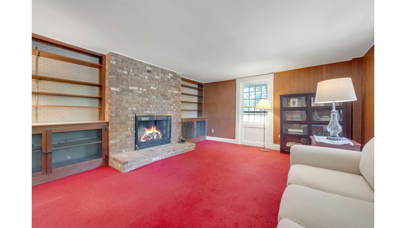 DE Listing image placeholder