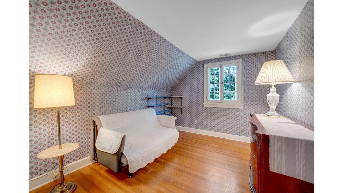 DE Listing image placeholder