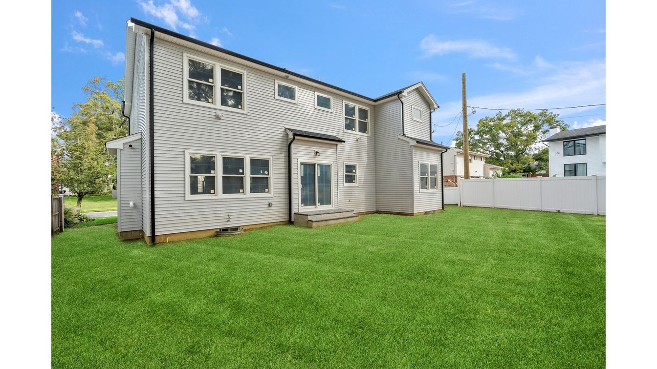 DE Listing image placeholder