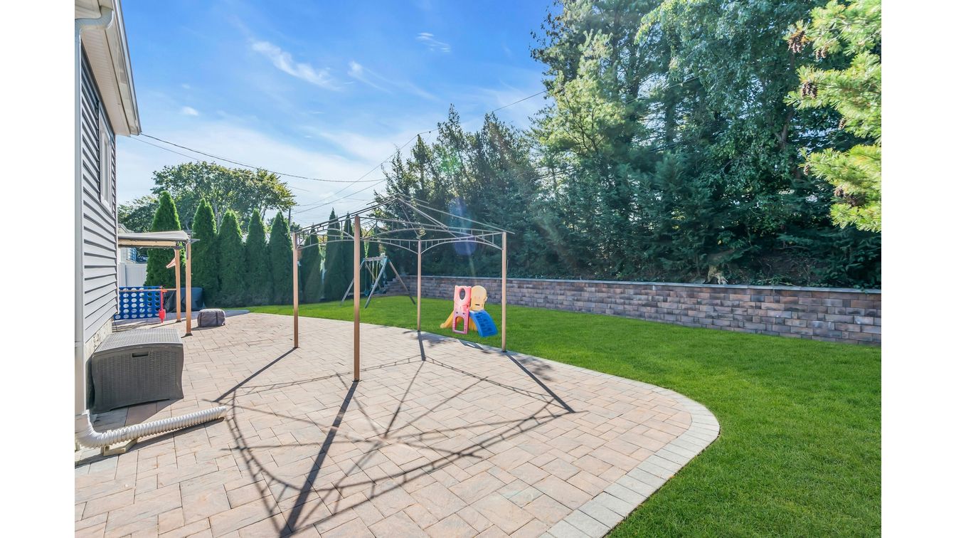 DE Listing image placeholder