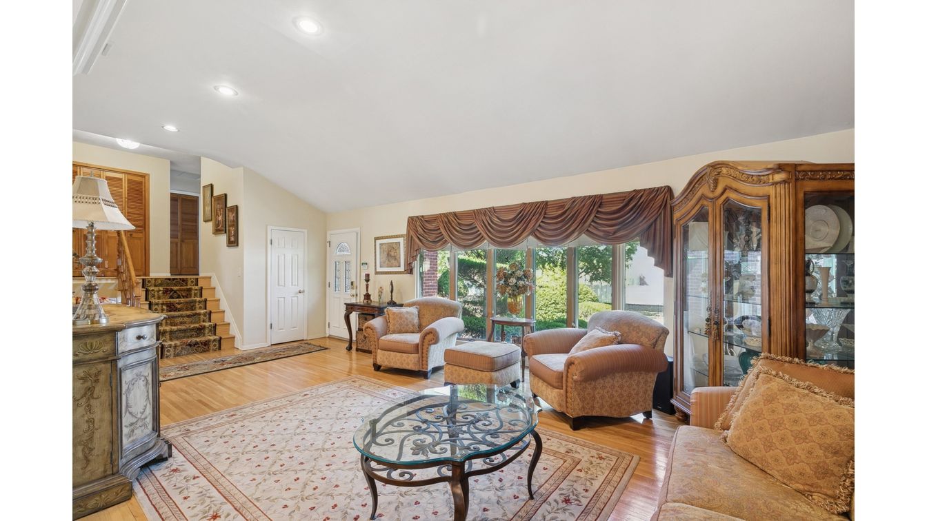 DE Listing image placeholder